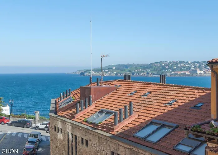 Apartment Avg Ave Maria 9